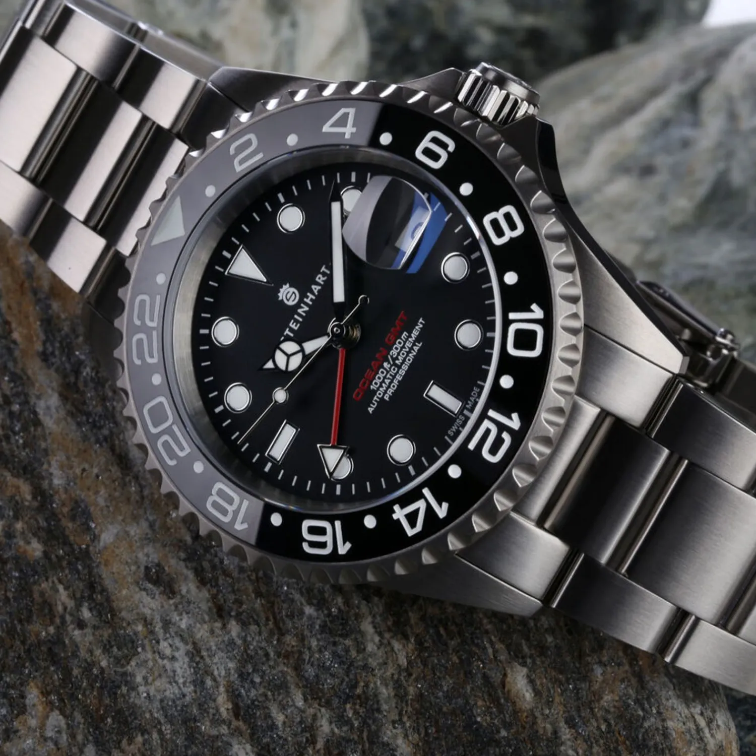 Steinhart Watches Duikhorloges 42 Mm^Gmt-Ocean 1 Zwart Keramiek Duikhorloge