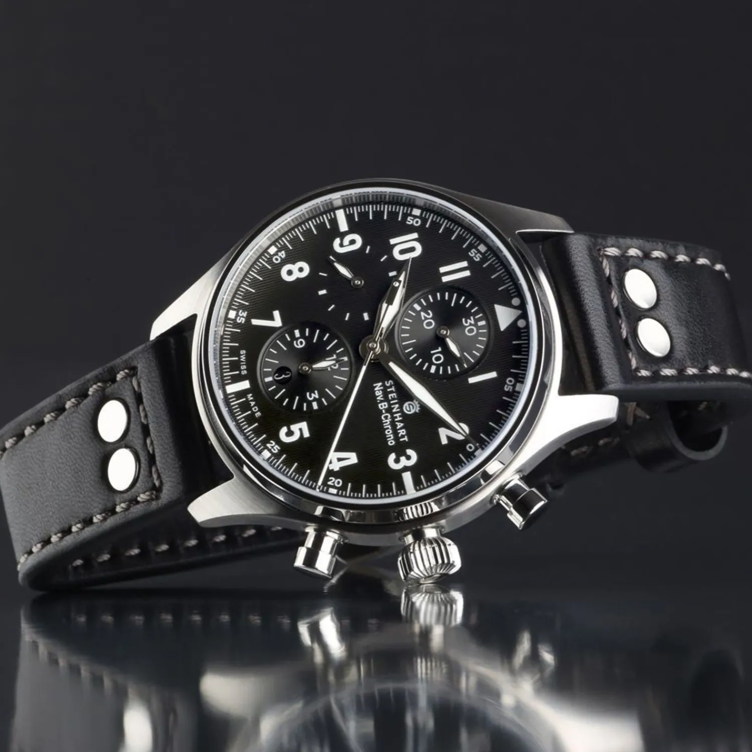 Steinhart Watches Pilotenhorloges^Nav.B-Chrono 42 Klassiek A-Type Zwart