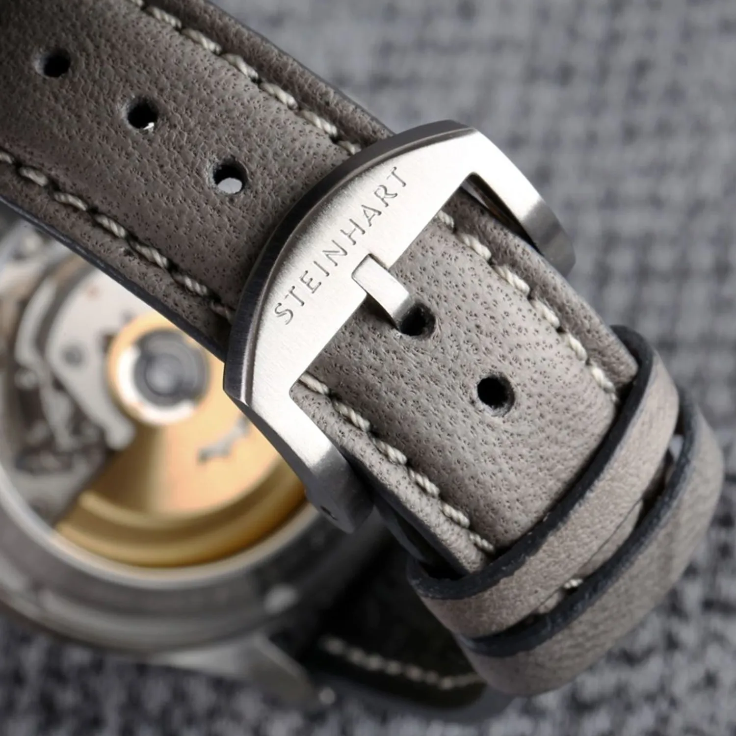 Steinhart Watches Beperkte Editie^Nav.B-Chrono 42 Skelet Oranje