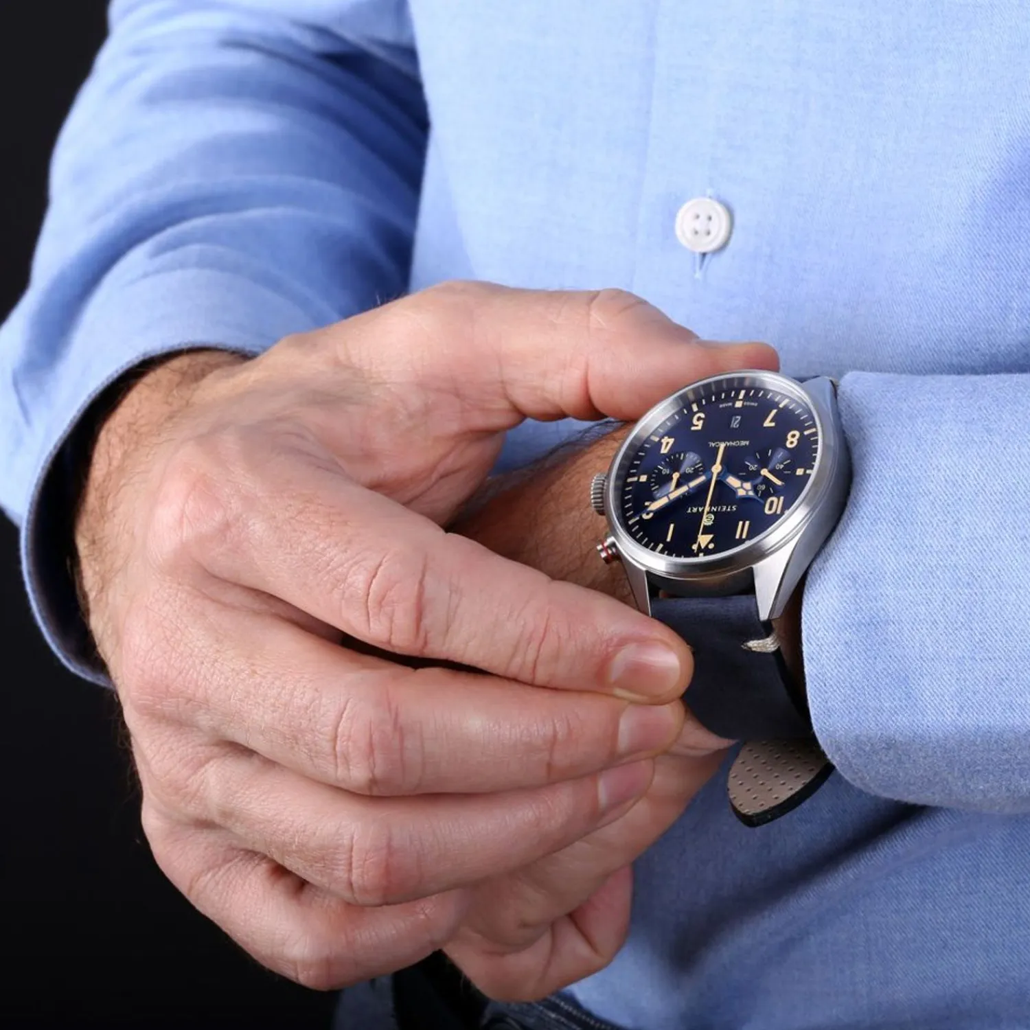 Steinhart Watches Pilotenhorloges^Nav.B - Monopusher 42 Blauw