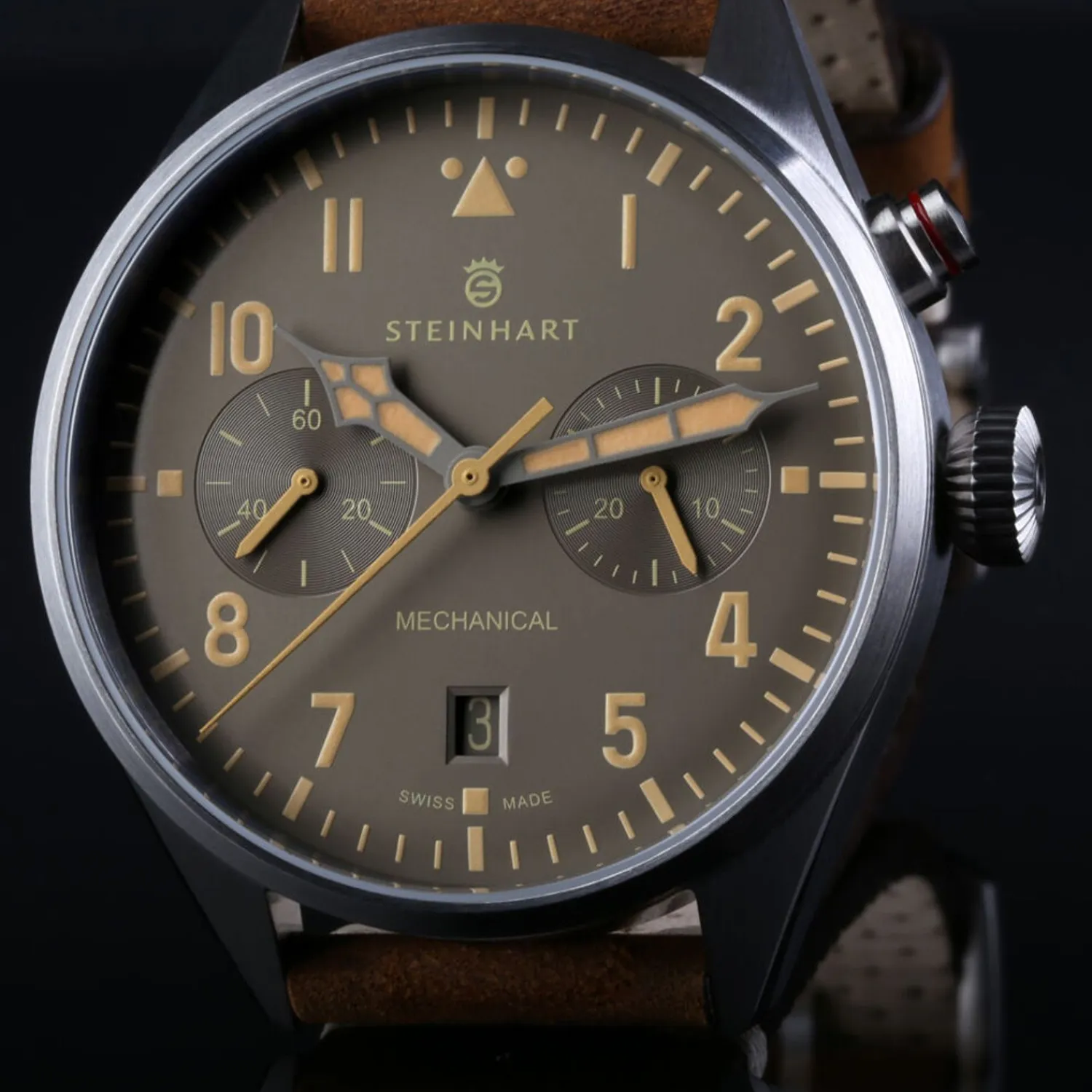 Steinhart Watches Beperkte Editie^Nav.B - Monopusher 42 Grijs
