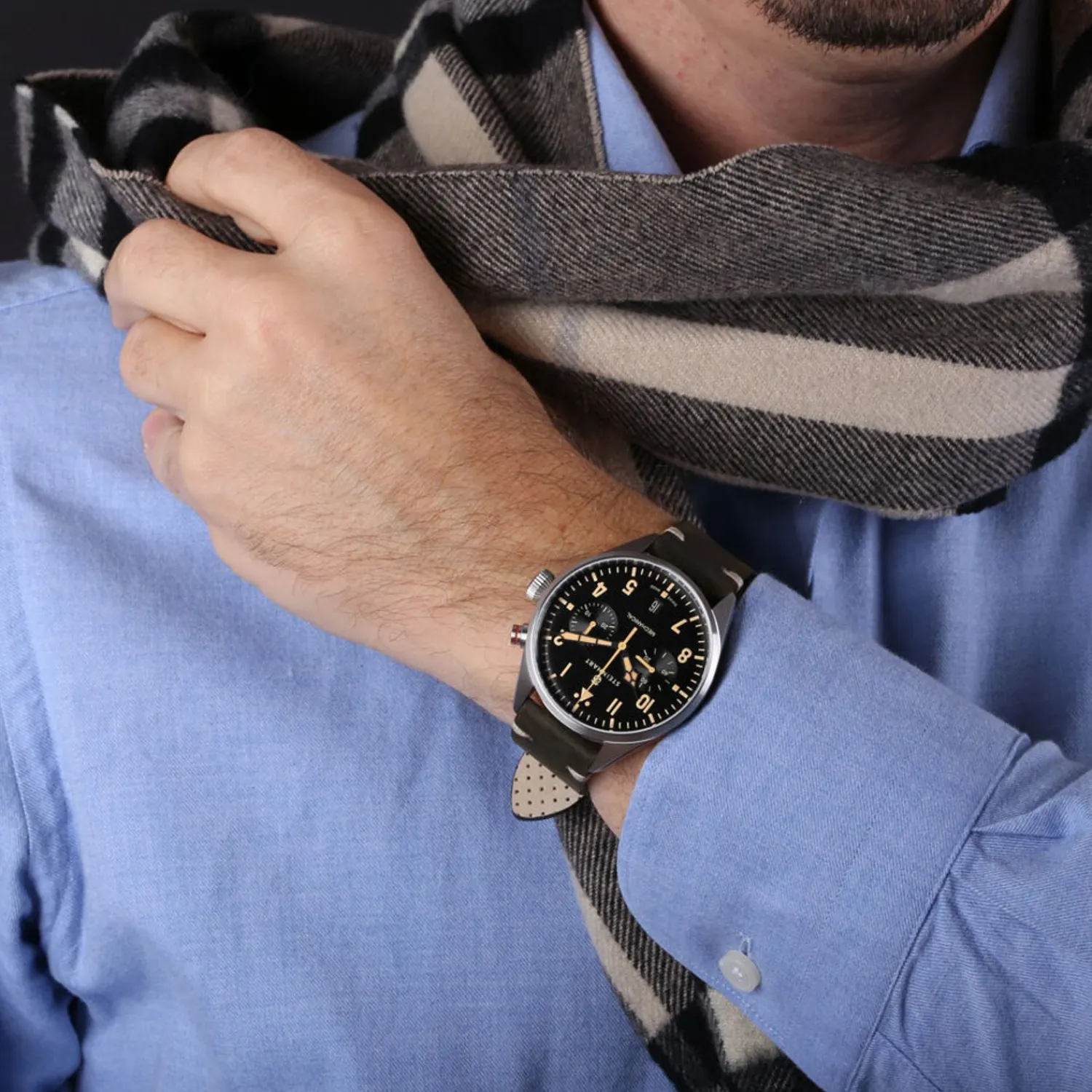 Steinhart Watches Beperkte Editie^Nav.B - Monopusher 42 Zwart