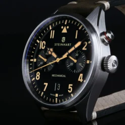 Steinhart Watches Beperkte Editie^Nav.B - Monopusher 42 Zwart