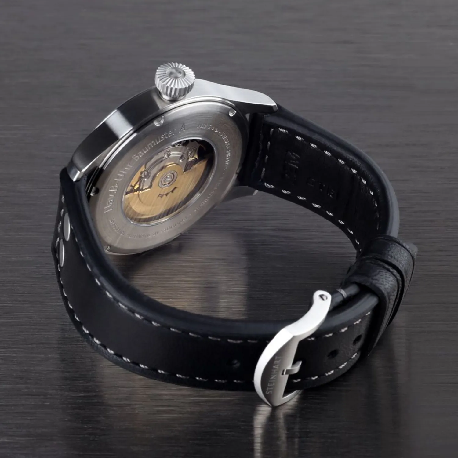 Steinhart Watches Pilotenhorloges^Nav B-Uhr 44 Datum Blauw