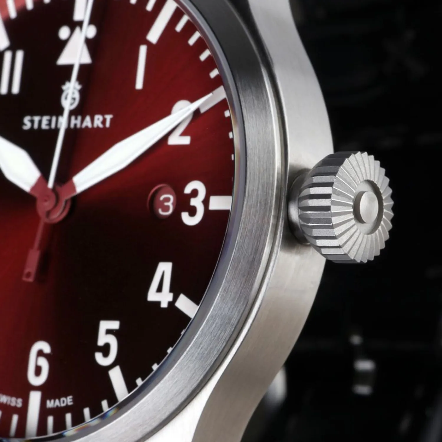 Steinhart Watches Pilotenhorloges^Nav B-Uhr 44 Datum Rood