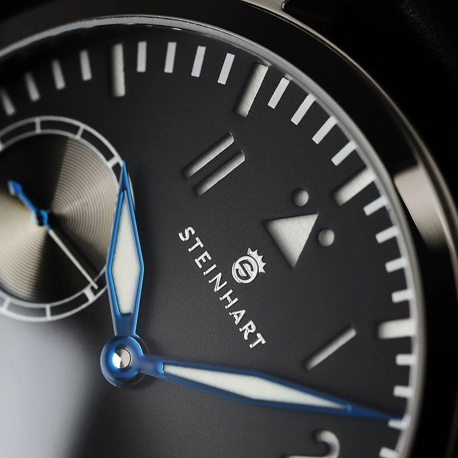 Steinhart Watches Premium Lijn^Nav B-Uhr 44 St1 Premium Goud