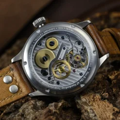 Steinhart Watches Premium Lijn^Nav B-Uhr 44 Titan A Muster Zentralsekunde