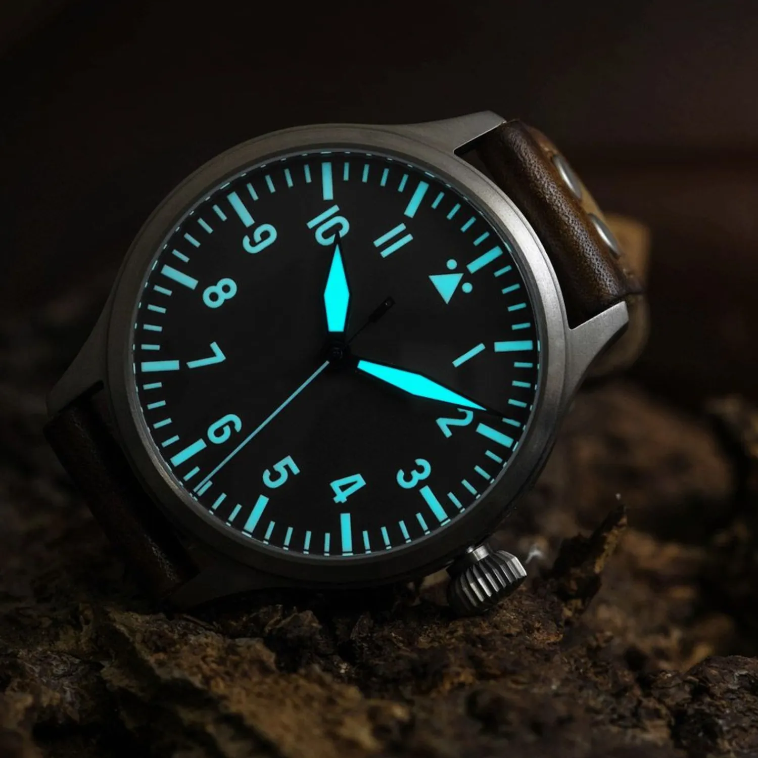 Steinhart Watches Premium Lijn^Nav B-Uhr 47 Titan A-Type Centrale Seconde