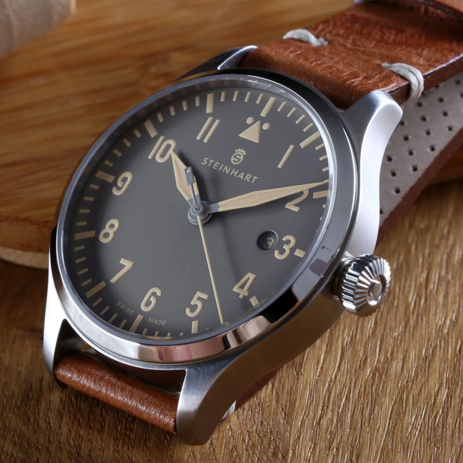 Steinhart Watches Pilotenhorloges^Nav B-Uhr 42 Vintage Beige A-Muster