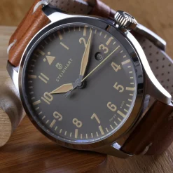 Steinhart Watches Pilotenhorloges^Nav B-Uhr 42 Vintage Beige A-Muster