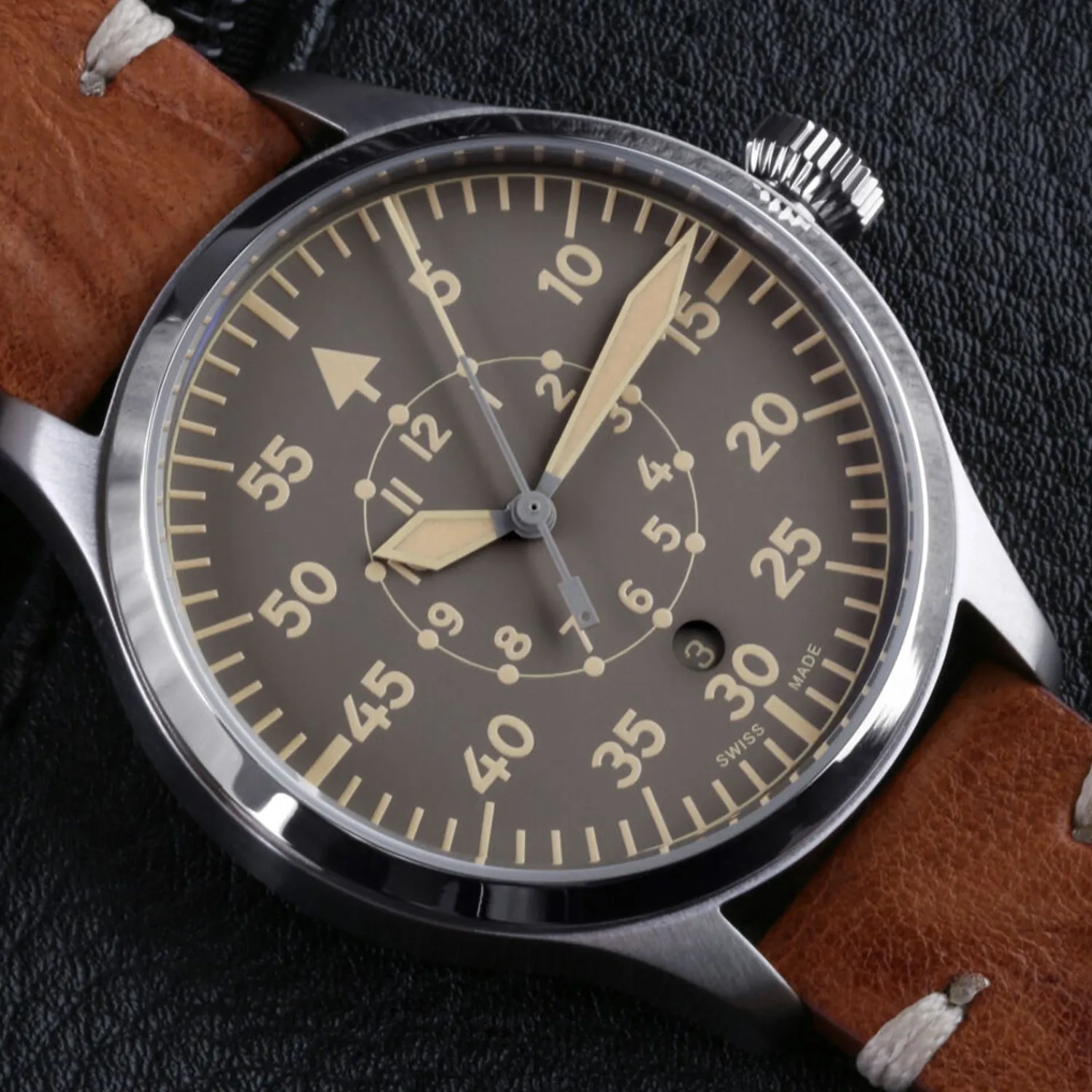 Steinhart Watches Pilotenhorloges^Nav B-Uhr 42 Vintage Beige B-Muster