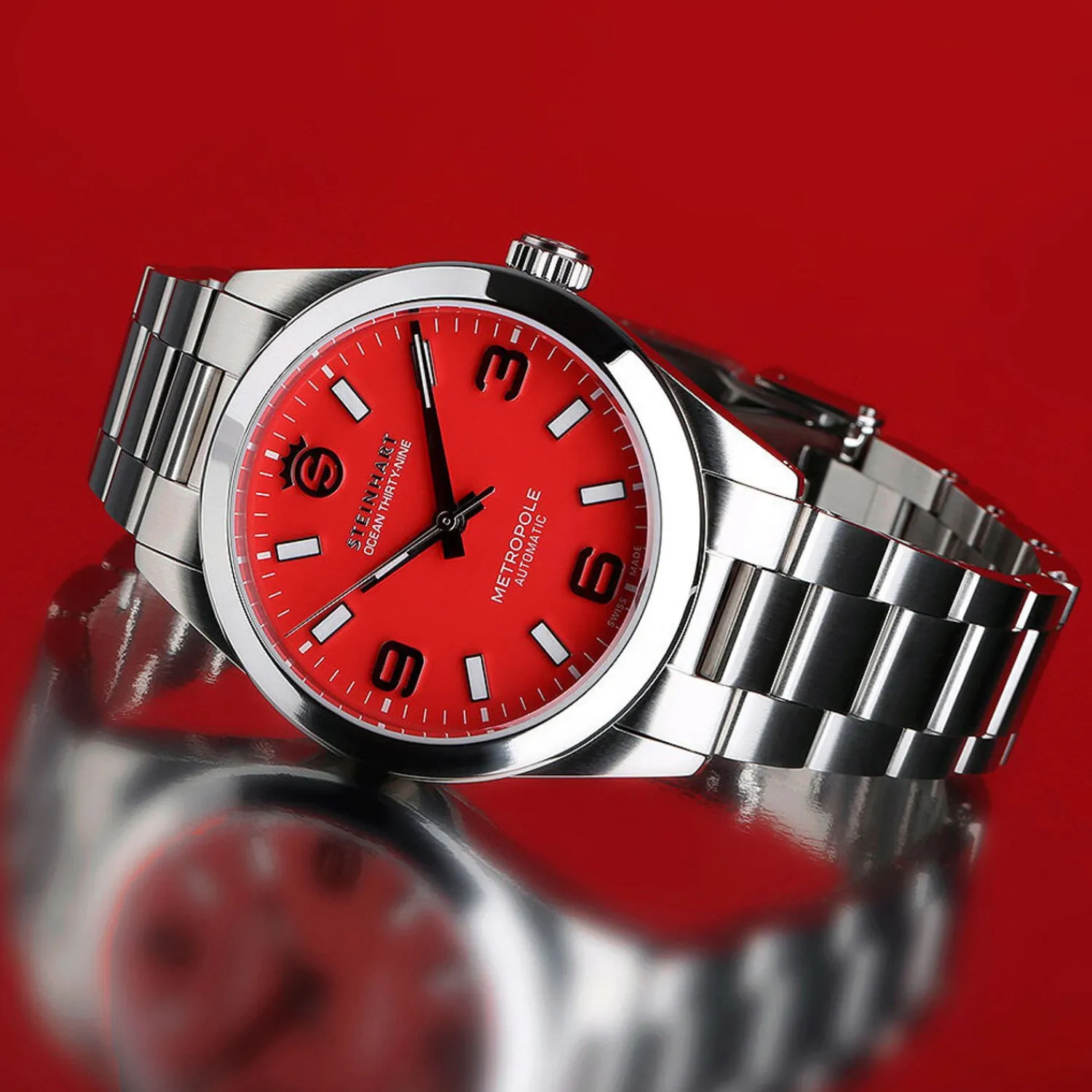 Steinhart Watches Duikhorloges 39 Mm^Oceaan 39 Metropole Rood