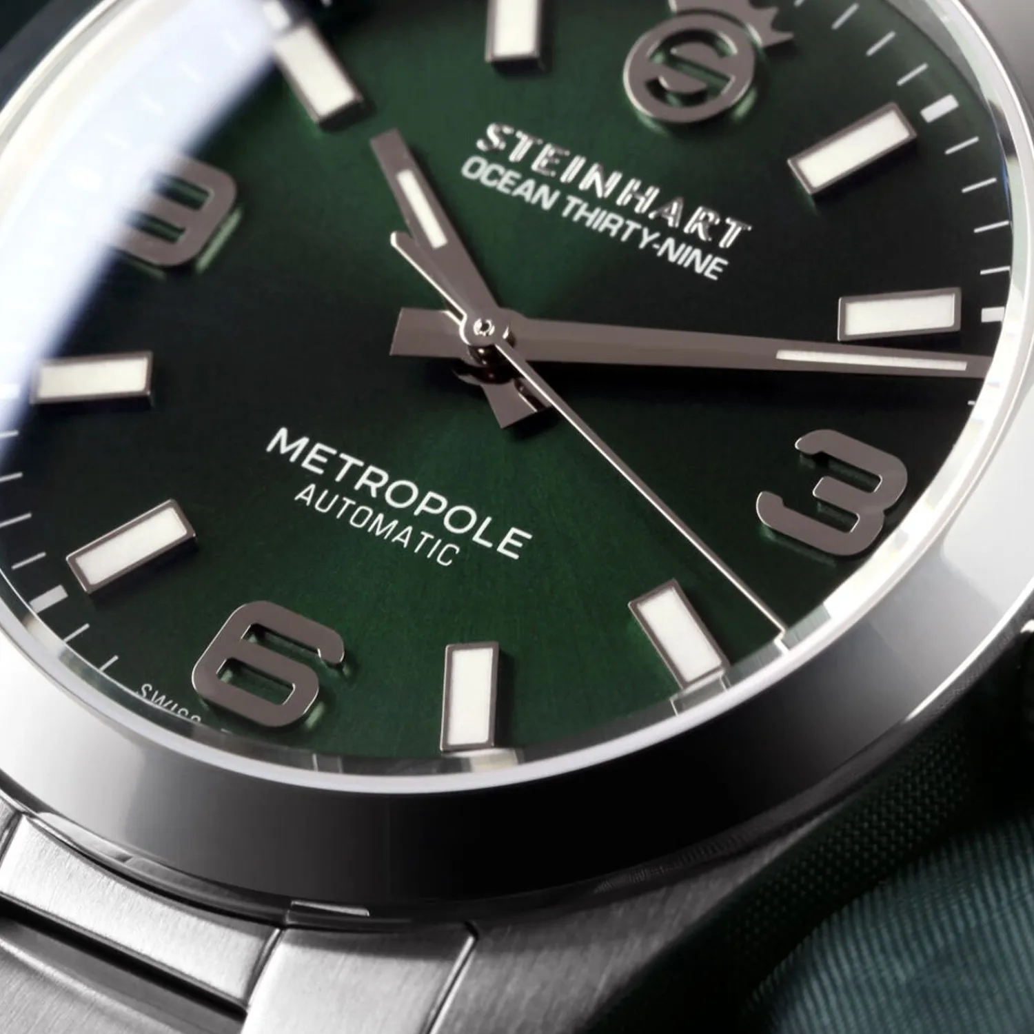 Steinhart Watches Duikhorloges 39 Mm^Oceaan 39 Metropole Zonnestraalgroen