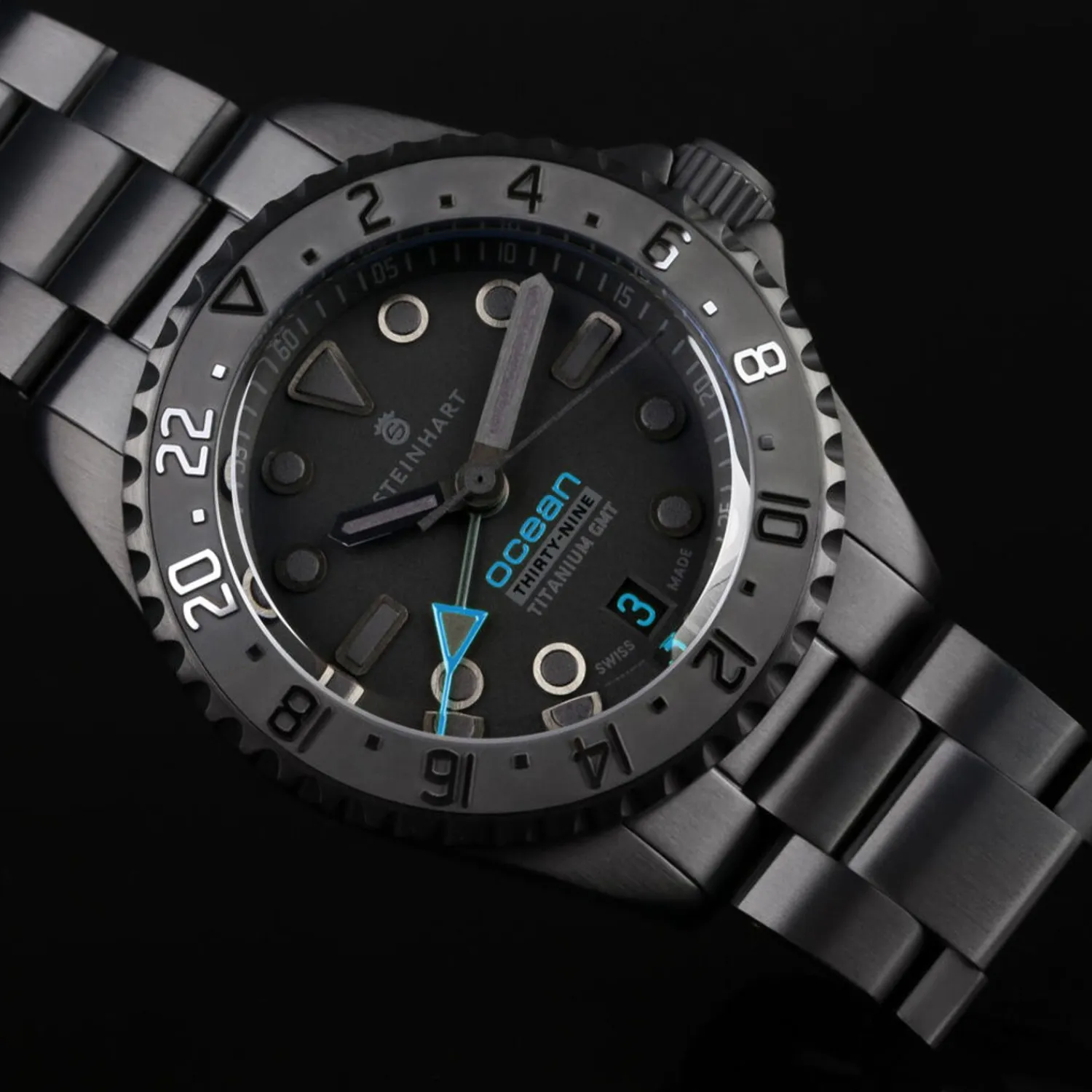 Steinhart Watches Duikhorloges 39 Mm^Oceaan 39 Titanium Gmt Phantom Blue