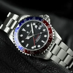 Steinhart Watches Duikhorloges 39 Mm^Ocean 39 Gmt Blauw-Rood Duikhorloge
