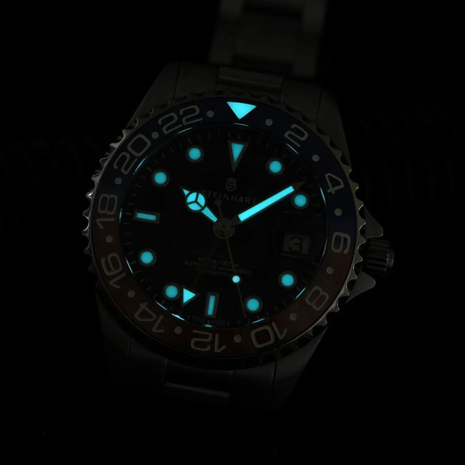 Steinhart Watches Duikhorloges 39 Mm^Ocean 39 Gmt Blauw-Rood Keramiek Duikhorloge