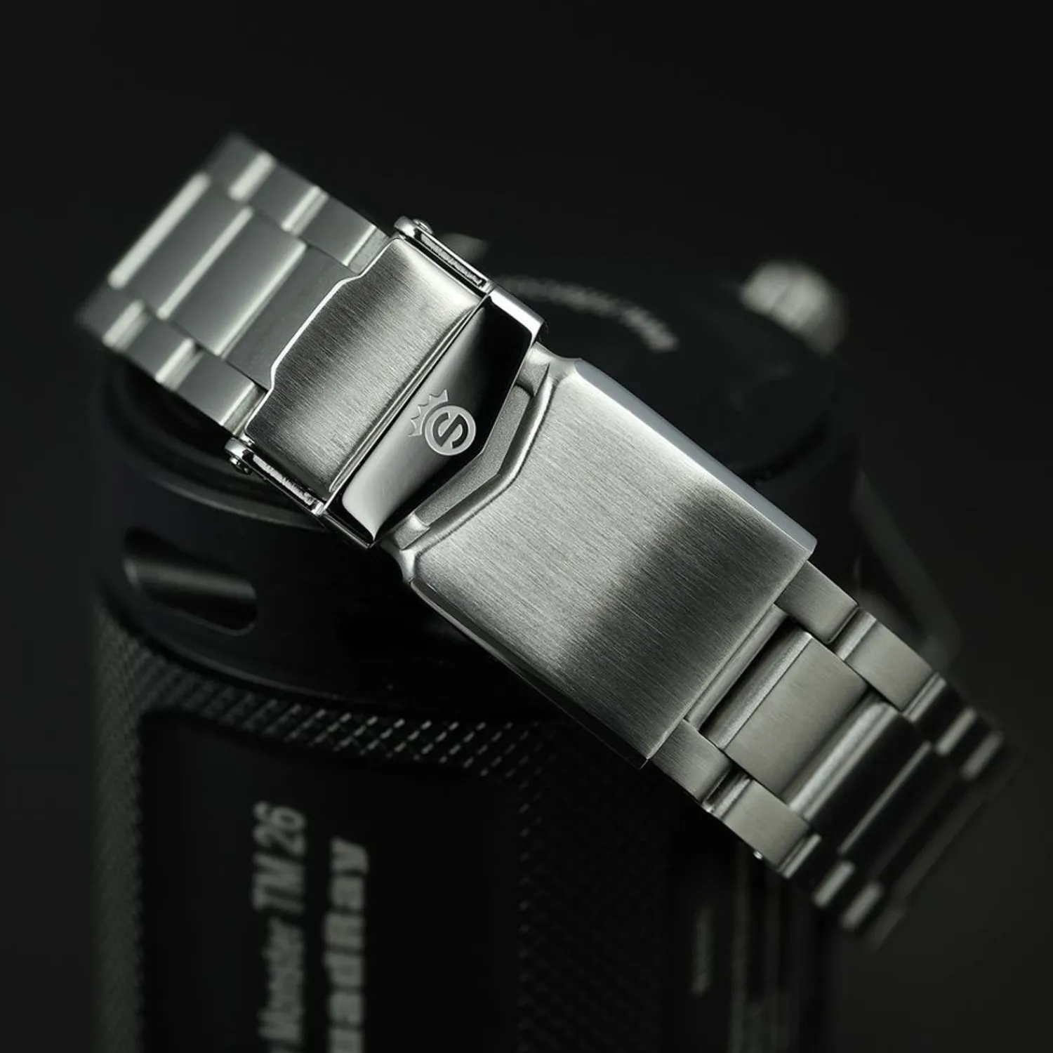 Steinhart Watches Duikhorloges 39 Mm^Ocean 39 Gmt Blauw-Rood Keramiek Duikhorloge