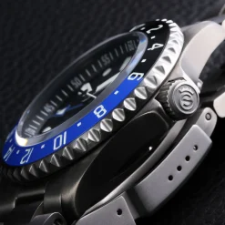 Steinhart Watches Premium Lijn^Ocean 39 Gmt Titan Premium Keramiek