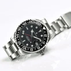Steinhart Watches Duikhorloges 39 Mm^Ocean 39 Gmt Zwart Keramiek Duikhorloge
