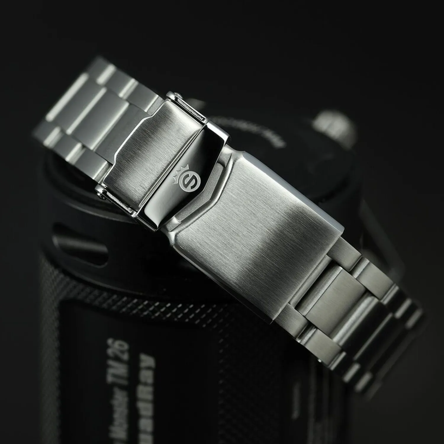 Steinhart Watches Duikhorloges 39 Mm^Ocean 39 Gmt Zwart Keramiek Duikhorloge