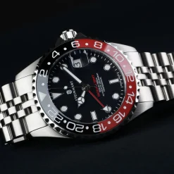 Steinhart Watches Duikhorloges 39 Mm^Ocean 39 Gmt.2 Zwart-Rood Keramiek Duikhorloge