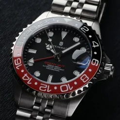 Steinhart Watches Duikhorloges 39 Mm^Ocean 39 Gmt.2 Zwart-Rood Keramiek Duikhorloge