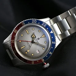 Steinhart Watches Premium Lijn^Ocean One Vintage Dual-Time Premium Duikhorloge
