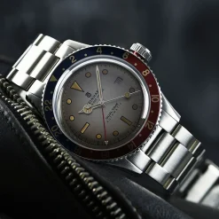 Steinhart Watches Premium Lijn^Ocean One Vintage Dual-Time Premium Duikhorloge