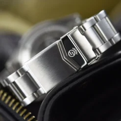 Steinhart Watches Duikhorloges 42 Mm^Ocean One Vintage Rood Duikhorloge