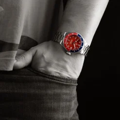 Steinhart Watches Duikhorloges 39 Mm^Ocean 39 Vintage Gmt Premium Rood Keramiek Duikhorloge