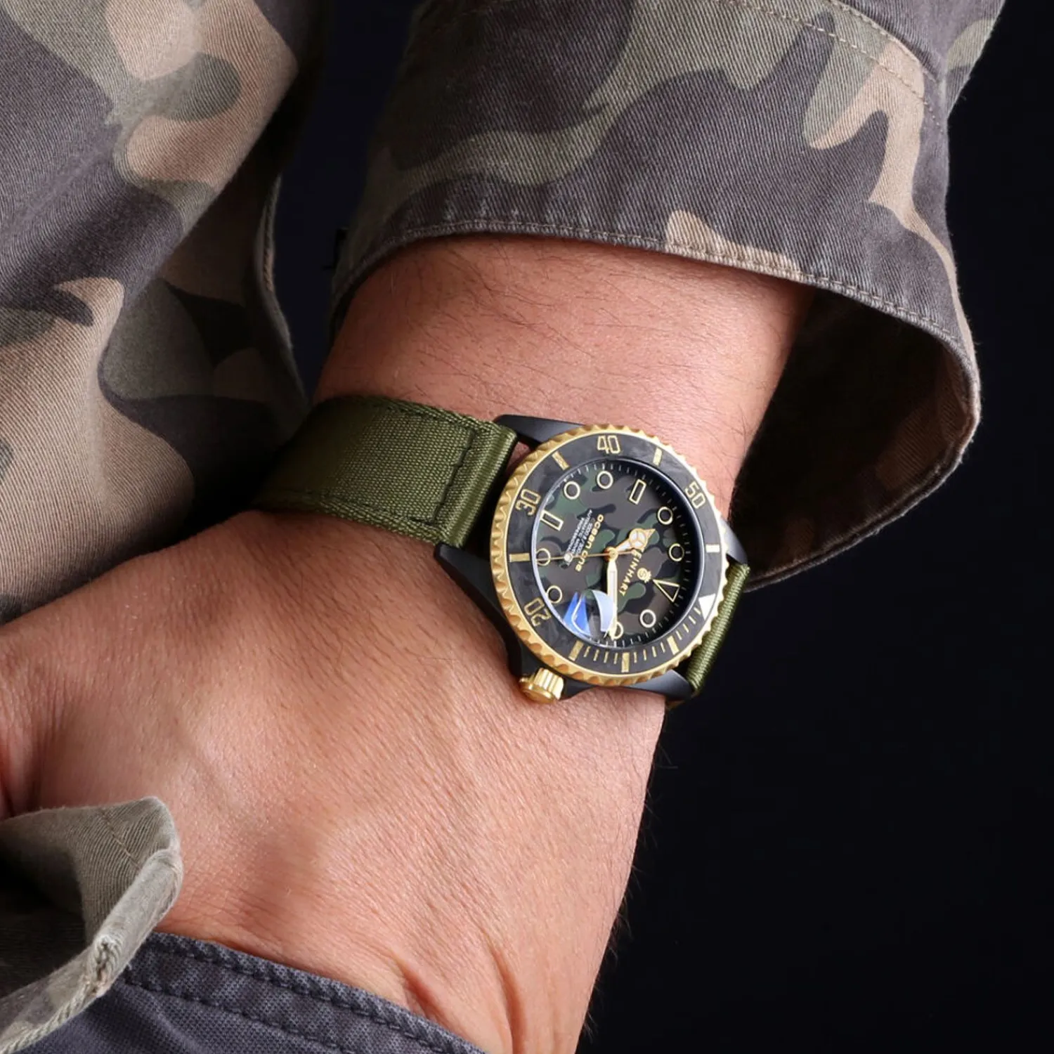 Steinhart Watches Duikhorloges 39 Mm^Ocean 39 Zwart Militair Camouflageduikhorloge