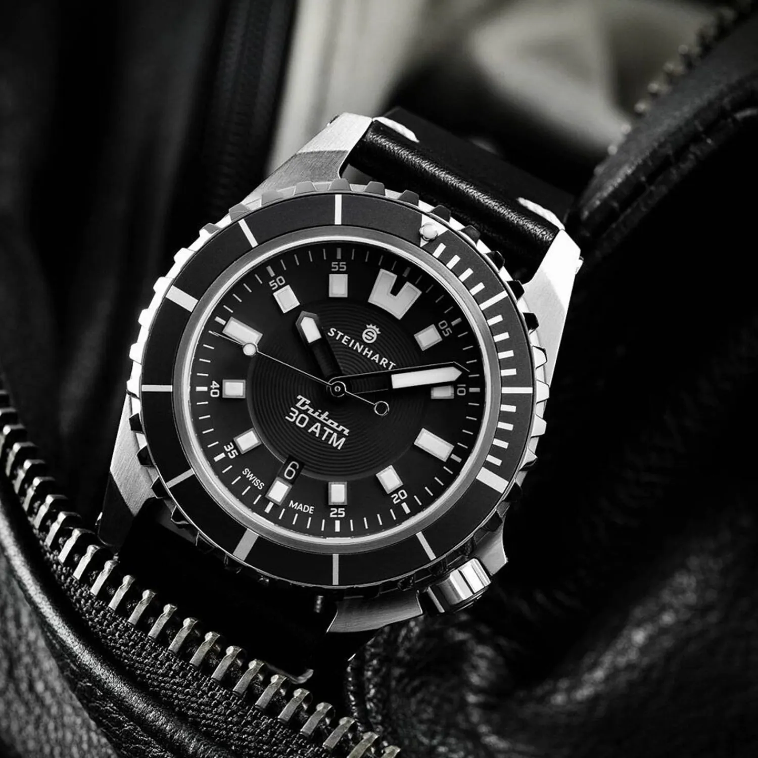 Steinhart Watches Duikhorloges 44 Mm^Triton 30 Atm Zwart Duikhorloge